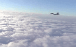 Nga "chơi lớn" tung cặp song sát Su-30SME, MiG-35 quyết "câu cá nhỏ"