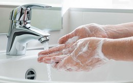 Rửa tay cực quan trọng để tránh mắc bệnh: 7 vật dụng nếu chạm vào nhất định phải rửa tay