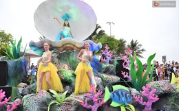 "Nóng bỏng mắt" màn trình diễn múa Carnival đường phố của các vũ công ngoại quốc tại Sầm Sơn