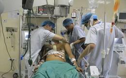 Bác sĩ Bệnh viện E Hà Nội nghẹt thở cứu sống bệnh nhân vỡ tim