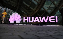 Huawei "đuổi" nhân viên Mỹ vào thời khắc Washington giáng đòn cấm vận danh sách đen