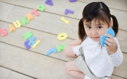 8 cách 'chơi mà học' giúp con sớm thuộc bảng chữ cái để tự tin vào lớp 1