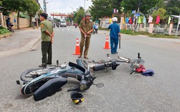 Qua đường không quan sát trên đường đi học sau kỳ nghỉ lễ, nam sinh bị xe máy tông nguy kịch