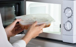 Những sai lầm khi dùng lò vi sóng nếu biết bạn cũng phải giật mình