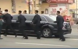 Dàn vệ sỹ của ông Kim Jong-un tái xuất, gây ấn tượng mạnh ở Nga