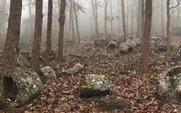 Giả thiết đáng sợ ở cánh đồng chum đá nơi đầy rẫy xác người