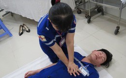 Làm gì khi người thân bất tỉnh?