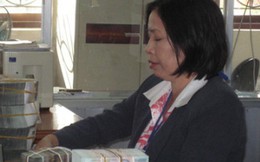 Ngân hàng không được nhận và chi trả tiền gửi tại nhà khách hàng