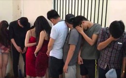 Hàng chục dân chơi ‘mở tiệc' ma túy trong quán bar ở TP.HCM