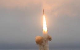 Nga khai hỏa siêu tên lửa đạn đạo Topol