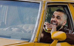 Thất nghiệp, ngôi sao giàu thành tích nhất giới bóng đá phải “chọn” nghề lái taxi, bảo vệ?