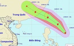 Xuất hiện bão giật cấp 11 gần biển Đông