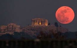 Hiện tượng "siêu trăng máu" đã khiến hàng nghìn binh sĩ Hy Lạp cổ tử trận như thế nào?