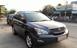 Xe sang Lexus, Camry bán giá siêu rẻ ở Việt Nam