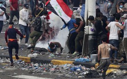 An ninh Iraq nổ súng vào người biểu tình, gần 900 người thương vong