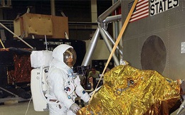 NASA đã phát sóng trực tiếp sự kiện Neil Armstrong đặt chân lên Mặt Trăng như thế nào?