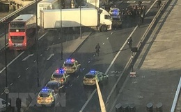 Thủ tướng Anh Boris Johnson lên án vụ tấn công bằng dao ở Cầu London