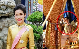 Quốc vương và Hoàng hậu Thái Lan dự lễ rước thuyền, sự kiện được cho là gián tiếp khiến Hoàng quý phi bị phế truất