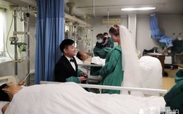 Đám cưới của đôi trẻ trong phòng điều trị đặc biệt, nhiều người cảm động