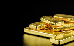 Từ nhựa thông thường, các nhà khoa học tạo ra loại vàng 18K siêu nhẹ mới