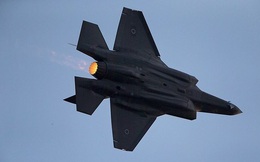 Tiêm kích tối tân F-35 "hiện nguyên hình" khi bay qua cơ sở hạt nhân của Israel