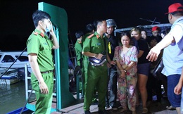 Phá sòng bạc "quý bà" ở ven sông Sài Gòn thu gần 1,3 tỷ đồng tại hiện trường