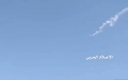 Houthi thẳng tay nã tên lửa phòng không vào tiêm kích F-15: Phi công Saudi hoảng sợ