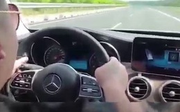 Người nhận lái Mercedes chạy 234km/h trên cao tốc gây bức xúc: Clip quay từ 2019, đăng lại cho "vui"