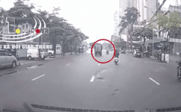 CLIP: Xe đạp điện bất ngờ lao sang đường, xe tải có pha drift 180 độ cứu mạng trong chớp nhoáng