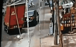 CLIP: Đâm vỡ đèn xe Lexus, người đàn ông "tái mặt" xuống xem nhưng hành xử sau đó mới bất ngờ