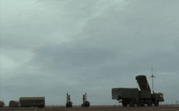 "Gấu Nga" không ngủ quên: Mỹ đừng liều lĩnh triển khai F-35 đến sát S-400 ở Syria!