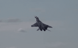 Chiến tranh tổng lực Nga - Thổ Nhĩ Kỳ có thể sắp diễn ra: MiG-29 liên tục được tăng cường, pháo hạng nặng vượt biên giới sang Syria