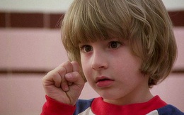 Được mời đóng siêu phẩm kinh dị The Shining, cậu bé 6 tuổi sau nhiều năm mới nhận ra năm xưa mình bị cả đoàn làm phim lừa ngoạn mục