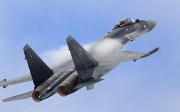 Cận cảnh "bóng ma" bầu trời của Nga tung hỏa lực nghiền nát kẻ thù