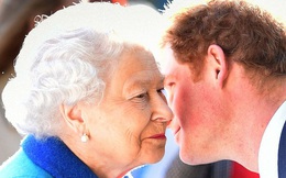 Nữ hoàng Anh chính thức gặp mặt cháu trai Harry sau những rạn nứt và tổn thương, chỉ với một câu nói cũng đủ khiến vợ chồng Meghan phải suy nghĩ