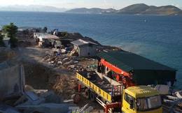 Cận cảnh nhà hàng xây 'chui' cả nghìn m2 trên đảo Hòn Tằm