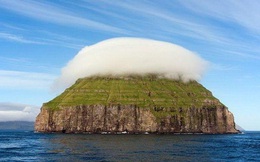 Giải mã bí ẩn về hòn đảo “đội” mây nằm giữa đại dương