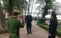 Hà Nội: Đủ cơ sở để xử phạt người ra đường khi không cần thiết