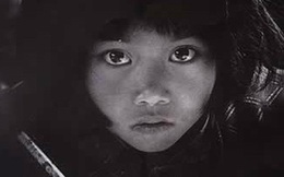 Hình ảnh cô bé nghèo có đôi mắt to từng lay động trái tim người Trung Quốc, 26 năm sau định mệnh thay đổi cuộc đời cô vì bức ảnh này