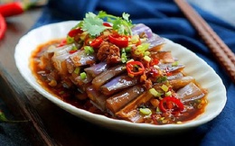 Không phải thịt heo, cà tím đem chưng với thứ này mới gọi là "cực phẩm"