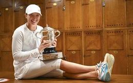 Tay vợt nữ 19 tuổi: Choáng ngợp với chức vô địch Pháp Mở rộng