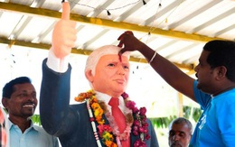 Qua đời sau nhiều đêm không ngủ cầu nguyện cho Tổng thống Trump khỏi bệnh COVID-19