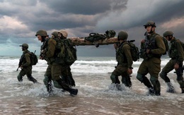 Binh sĩ Israel đánh nhau từ chỗ ăn đến bệnh viện, 21 người bị thương