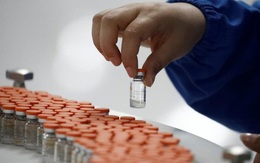 Trung Quốc đưa vào sử dụng vắc-xin Covid-19 giá 60 USD