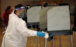 Mỹ: Gần 28 triệu cử tri đã bỏ phiếu sớm vì sợ COVID-19