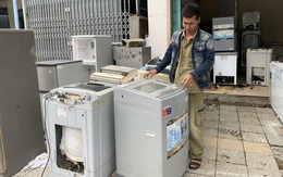 "Máy giặt, tủ lạnh bị lũ ngâm, bà con để tui sấy sửa miễn phí cho"