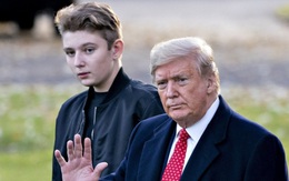 Ông Trump nói con trai Barron hết mắc Covid-19 “trong 15 phút”