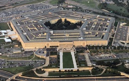 Lầu Năm Góc "hứng bão" COVID-19