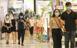 TP.HCM: Tiếp tục yêu cầu người dân đeo khẩu trang, không lơ là với dịch Covid-19