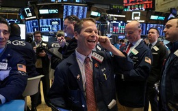 Chứng khoán Mỹ tăng mạnh nhờ kết quả thử nghiệm vaccine Covid-19